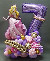 652